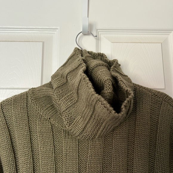 Zara Sweater - Picture 7 of 14